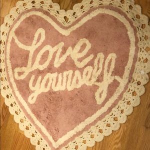 Meet your Posher, Moureen